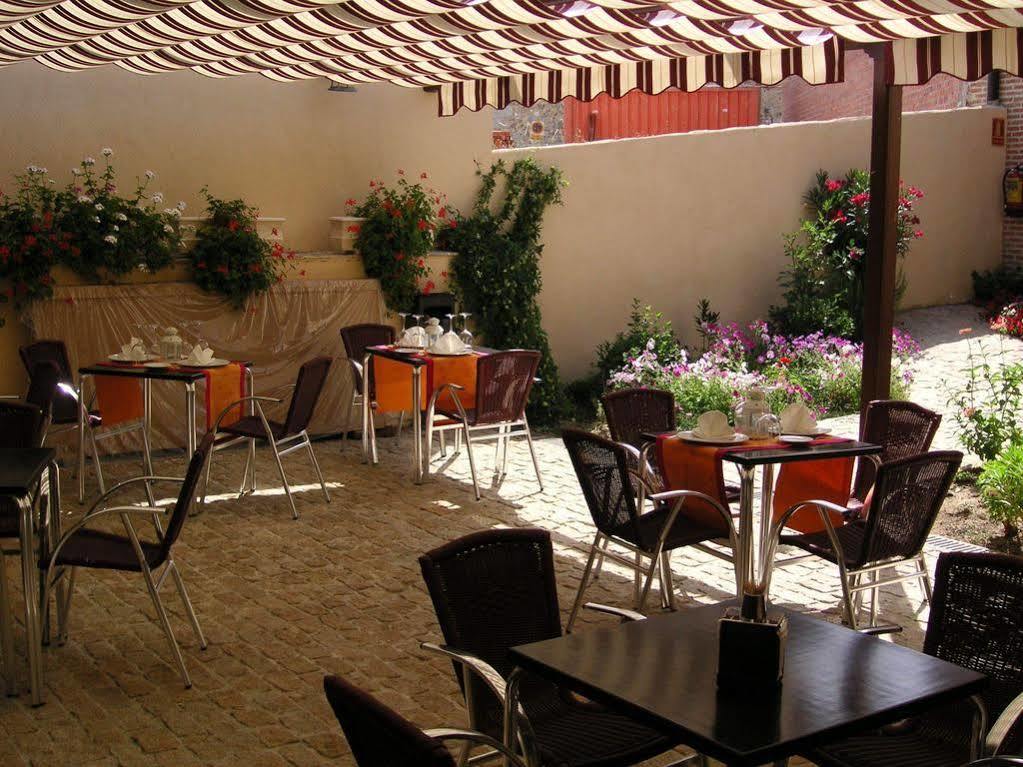 Hosteria Del Mudejar Avila Velayos Zewnętrze zdjęcie